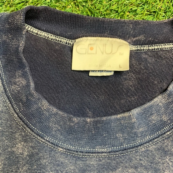 90’s Mickey Mouse Classics embroidered crewneck - Picture 3 of 4